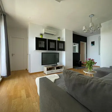 Apartment Luxury Four Star *