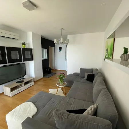 Apartment Luxury Four Star *