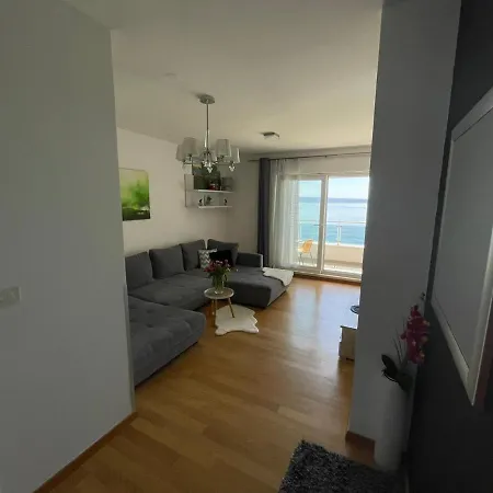 Apartment Luxury Four Star Podstrana