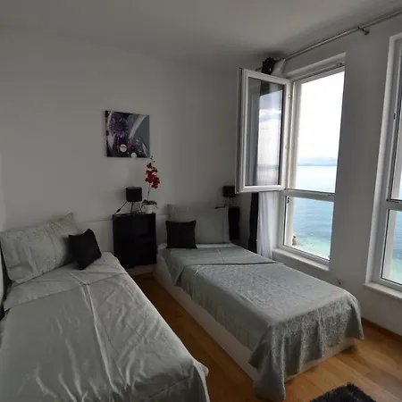 Luxury Four Star Podstrana