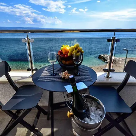 Luxury Four Star Podstrana