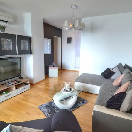 Luxury Four Star Apartment Podstrana